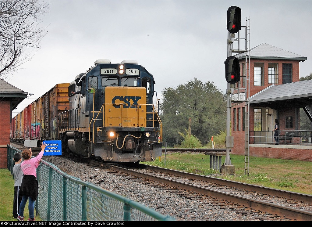 CSX 2811